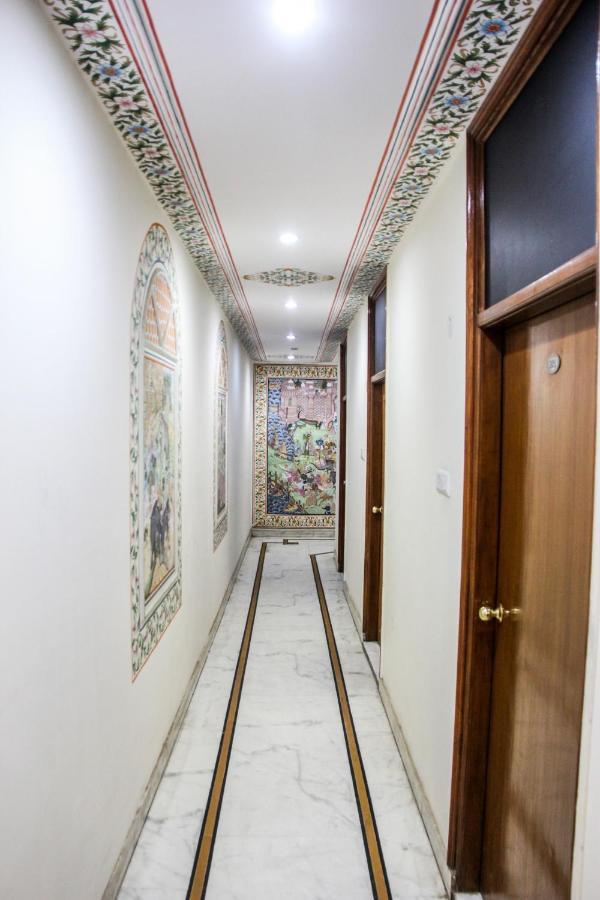 Collection O Chawla Hotel Jaipur Bagian luar foto
