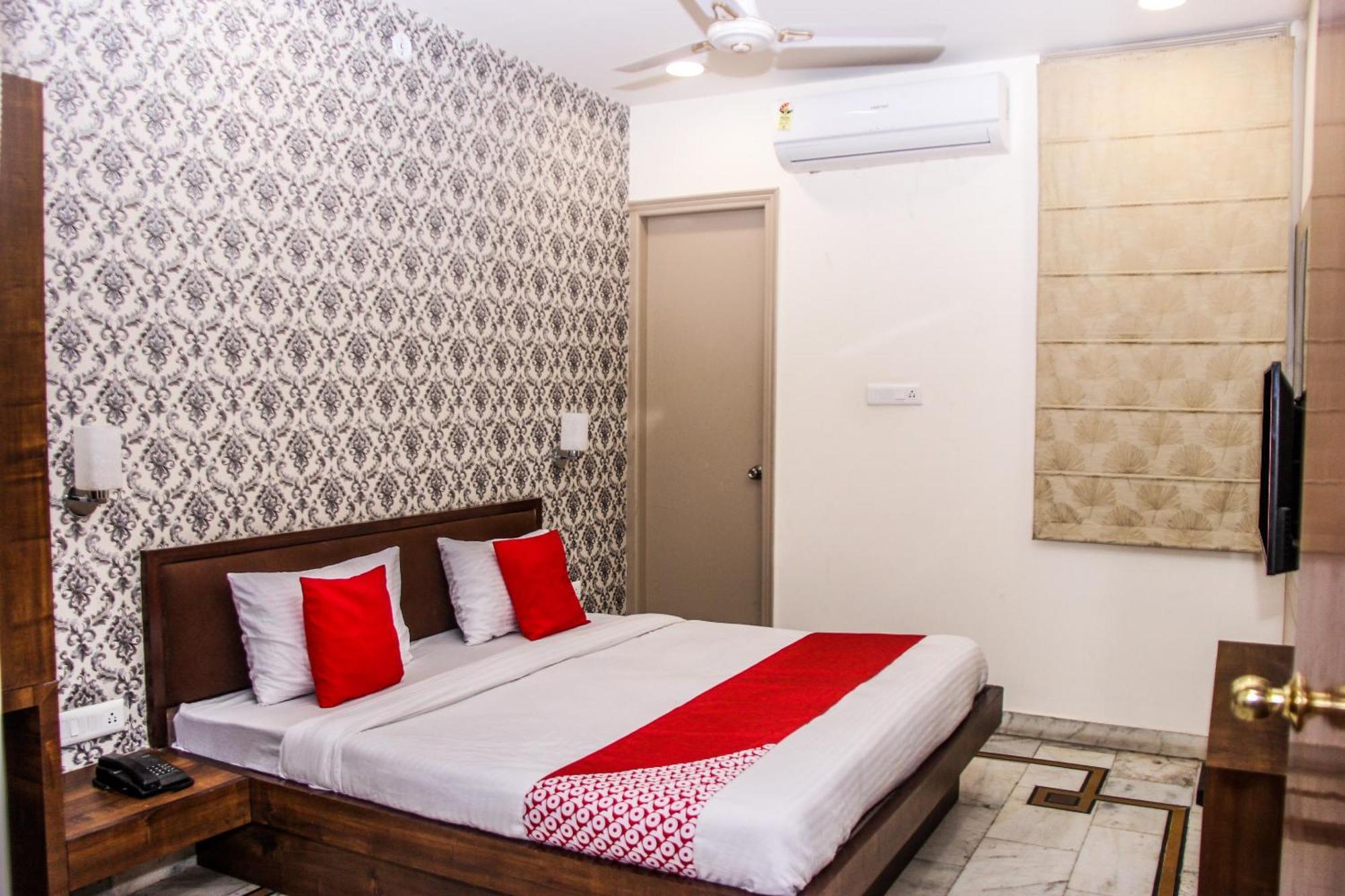 Collection O Chawla Hotel Jaipur Bagian luar foto