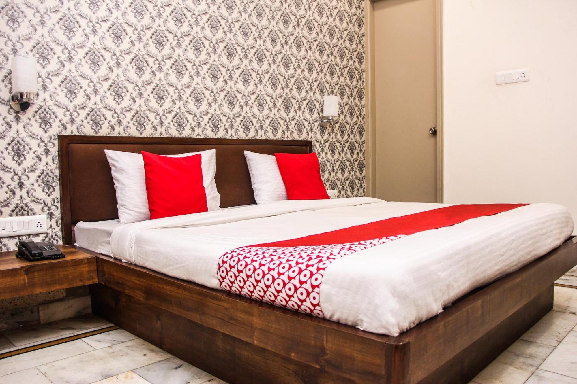 Collection O Chawla Hotel Jaipur Bagian luar foto