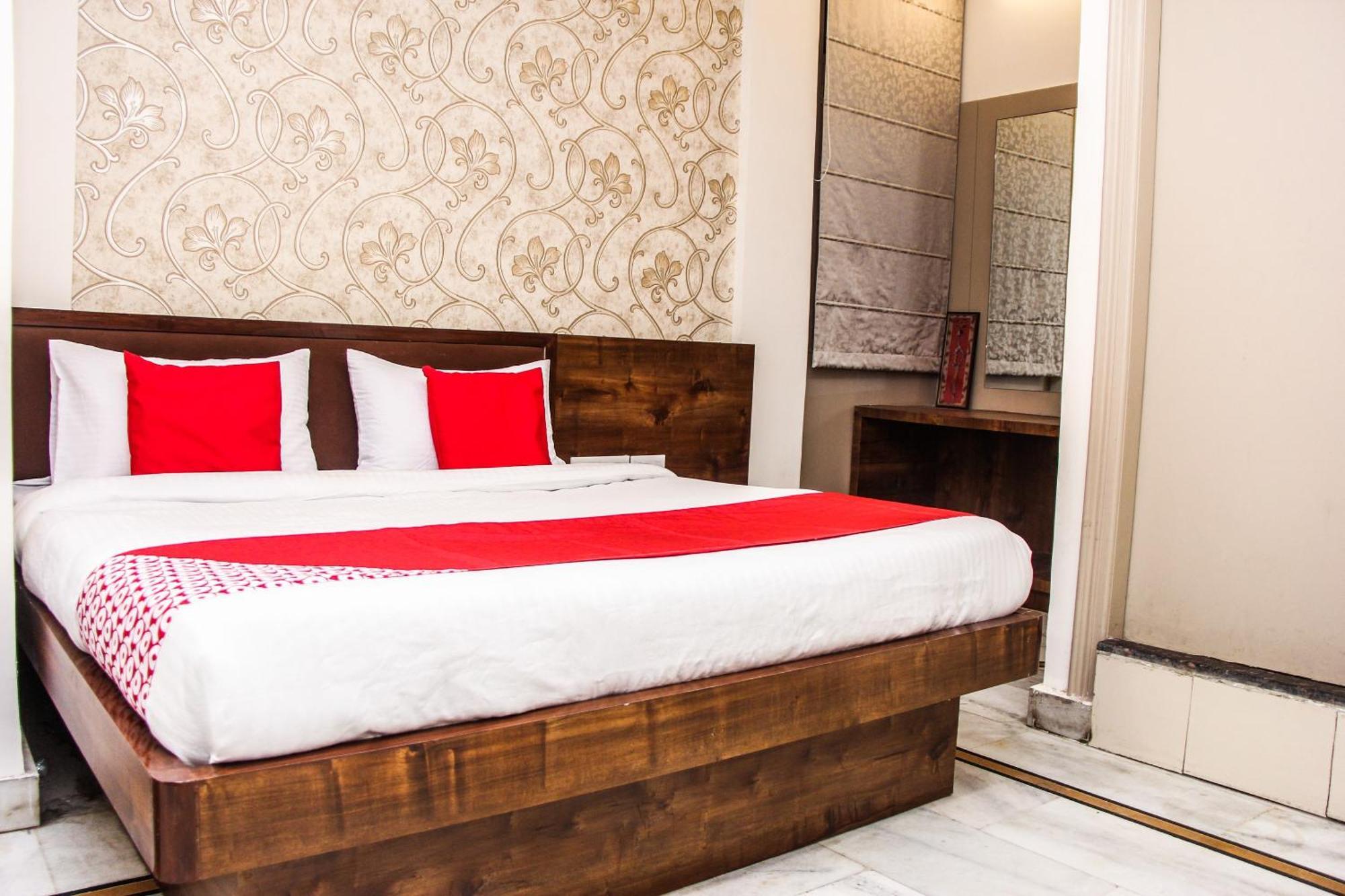 Collection O Chawla Hotel Jaipur Bagian luar foto